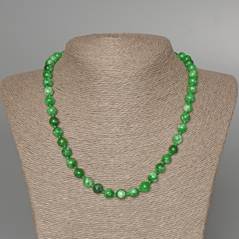 Collar de crisoprasa artificial (bolas lisas), diámetro de 8 mm, longitud 48 cm