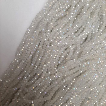 Cuentas de cristal checo blanco con tonalidad 'gasolina', rondel facetado, diámetro 3x2,5 mm ±, longitud 40 cm ± en hilo