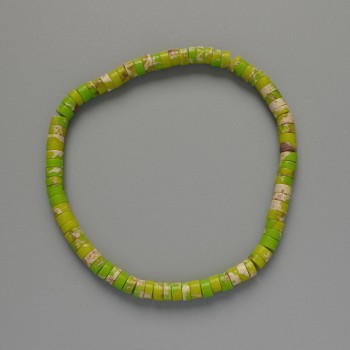 Pulsera de varisita verde claro (discos prensados), diámetro 4,5×2,5 mm, longitud 18 cm (elástico)