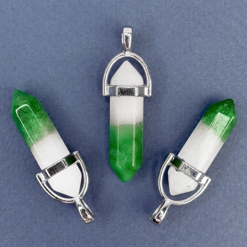 Colgante hexagonal de cuarzo verde teñido 41×8 mm+