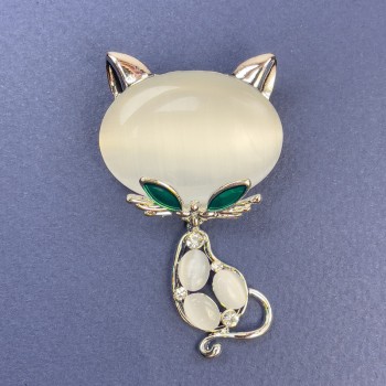 Broche 'Gato' con ojo de gato blanco y cristales blancos, metal plateado 34x58mm+