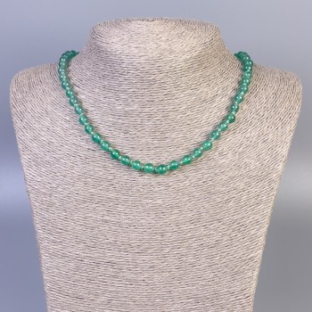 Collar de jade (pieza única) bolita lisa, diámetro 6 mm ±, longitud 45 cm ± con cierre