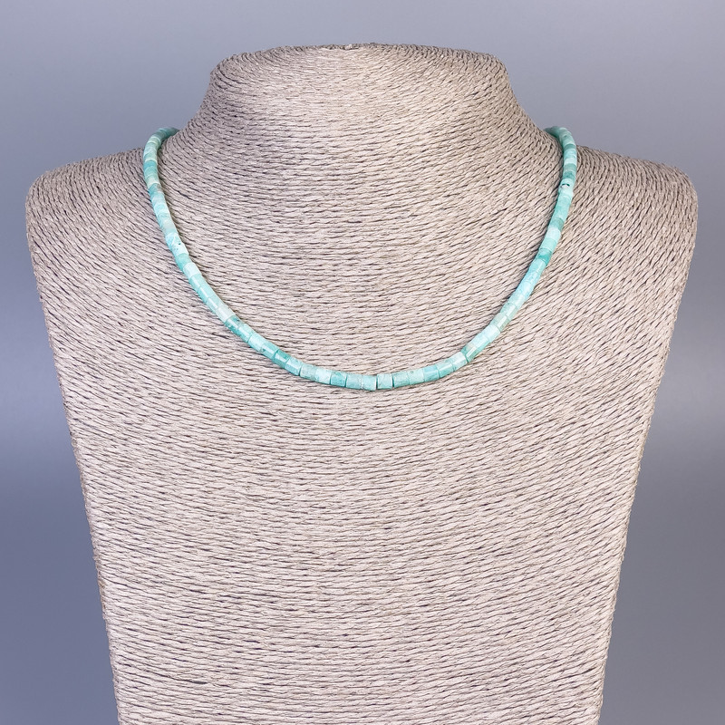 Collar de amazonita, cuentas de 4×4 mm, longitud 45 cm ±, con cierre
