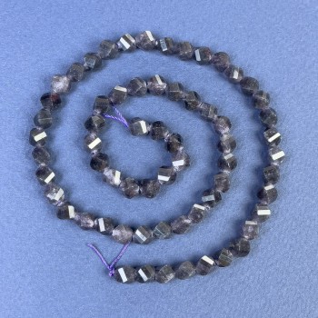 Cuentas de iolita facetadas en rombo de 6×5 mm, en hilo, longitud 38 cm+