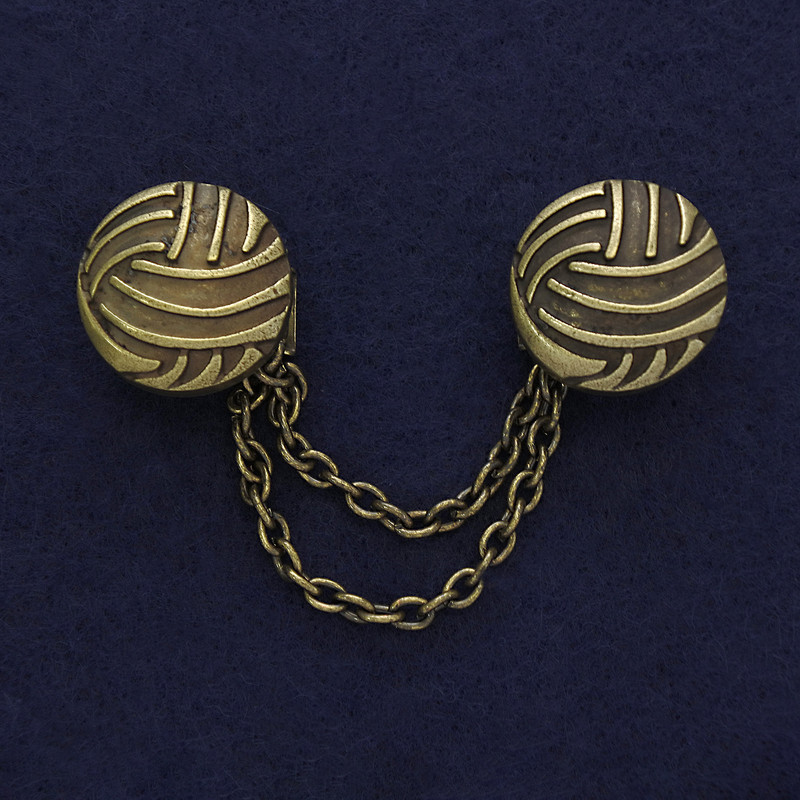 Broche para cárdigans, color bronce, diámetro 20 mm ±, cadena, longitud 9 cm+