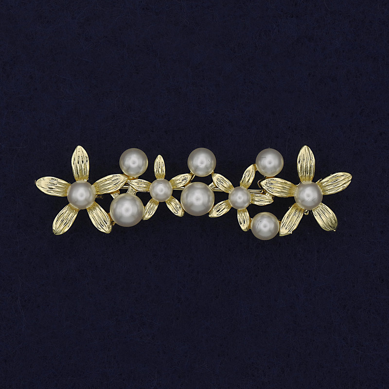 Broche 'Flores con perlitas' metal dorado 55x17 mm+