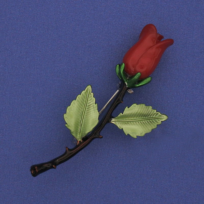 Broche Rosa esmaltado en metal plateado 25×57 mm+