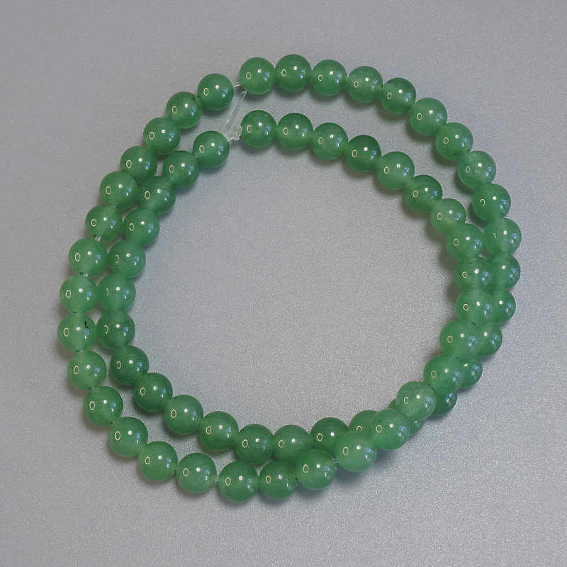 Cuentas de nefrita, bolas lisas, diámetro 6,5 mm, longitud 39 cm, en hilo
