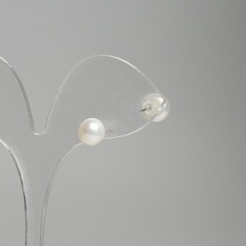 Pendientes de botón con perlas de río, diámetro de 7 mm+