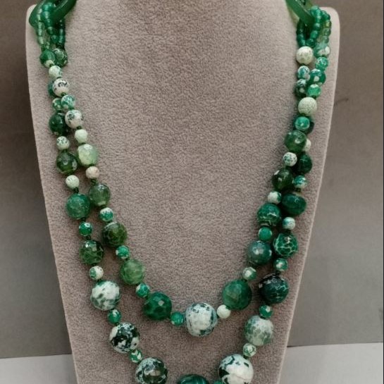 Collar de ágata, longitud 65 cm+