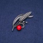 Broche con colgante espiga con perlas rojas Mallorca 68x30 mm