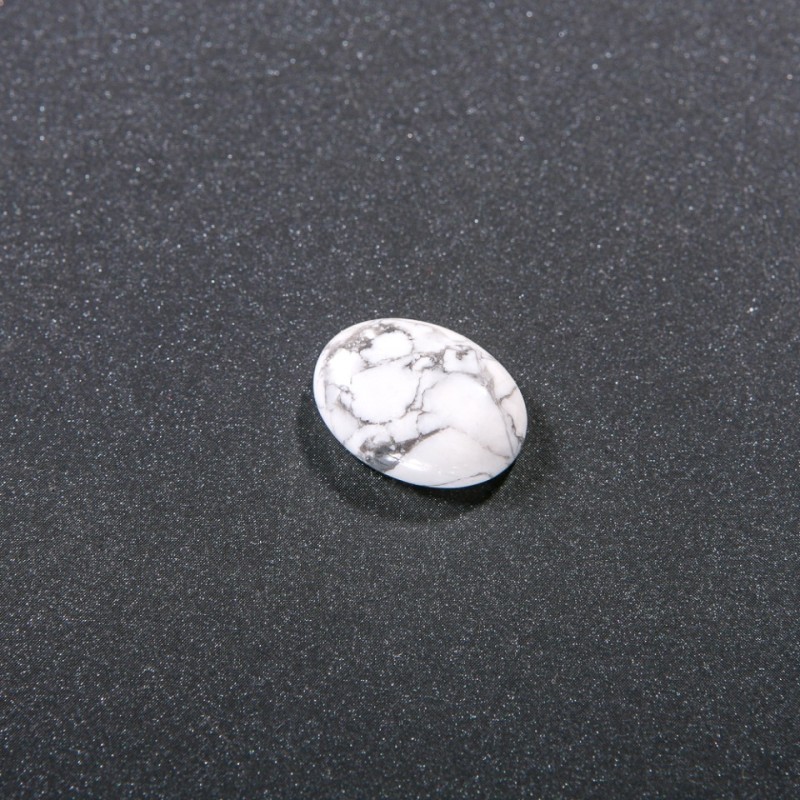 Cabujón de howlita 20x15 mm
