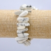 Pulsera elástica de howlita, trocitos en forma de aguja, diámetro 20×8 mm+