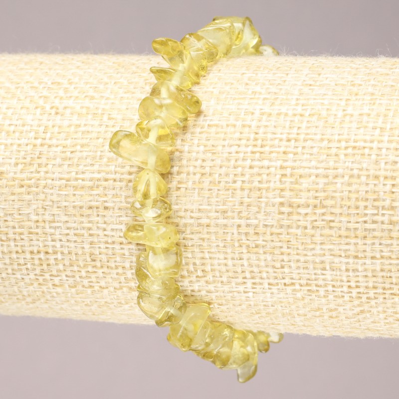 Pulsera elástica de cuarzo teñido, trocitos de 6–8 mm+