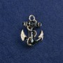 Broche con ancla dorada de metal, esmaltado con nácar e incrustaciones de strass, 31×26 mm +