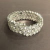Pulsera espiral de tres vueltas con strass blancos, circunferencia 18-22 cm +