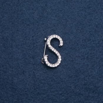 Broche inicial 'S' 28x17 mm color plata