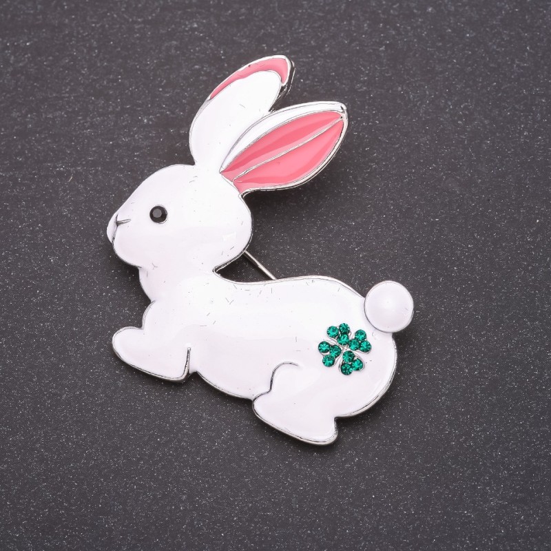 Broche conejito esmaltado blanco y metal gris 44×47 mm