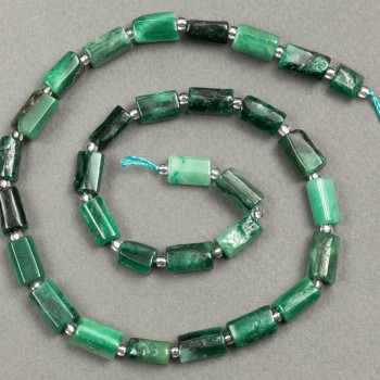 Cuentas en hilo de piedra natural Esmeralda facetada, diámetro 11–7 mm, longitud 39 cm ±, con mostacillas de 3×2 mm