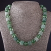 Collar hexagonal de nefrita «cristal checo» 48 cm, diámetro 13 mm