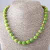 Collar de varisita verde claro, longitud 45 cm, diámetro 9–10 mm