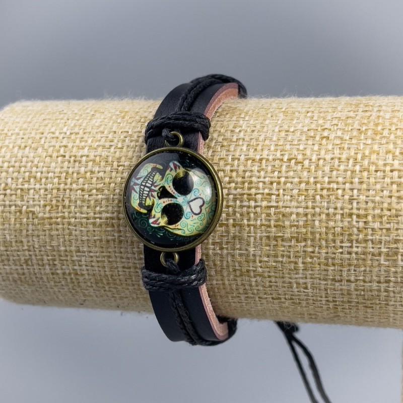 Pulsera de cuero ecológico con calavera y corazón en cierre ajustable 1 ud.